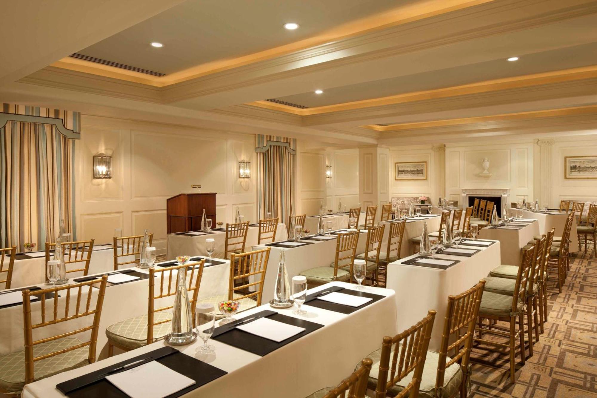 The Carlyle, A Rosewood Hotel Nueva York Exterior foto